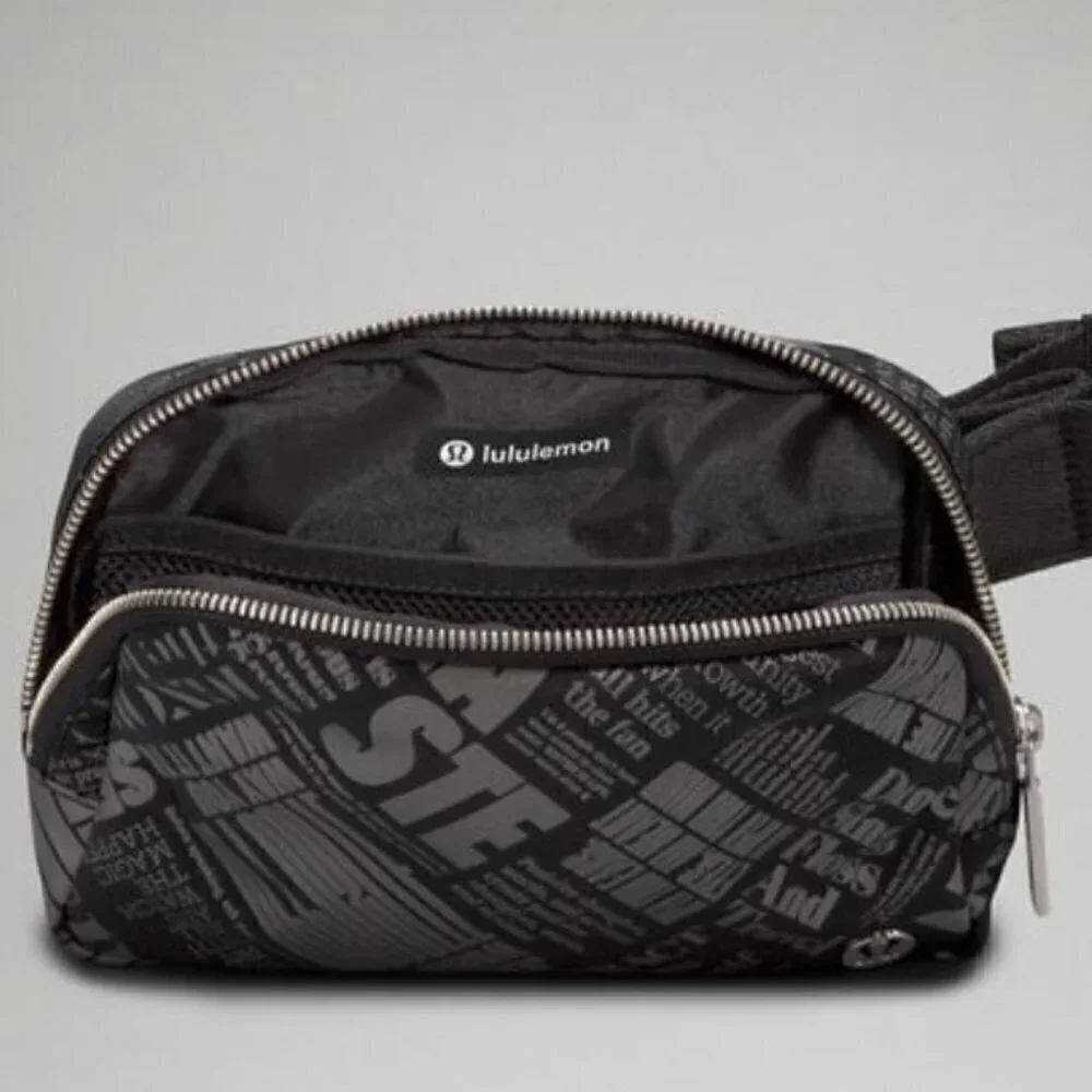 * NWT Lululemon Everywhere Belt Bag 1L *Manifesto Print - Black/Silver